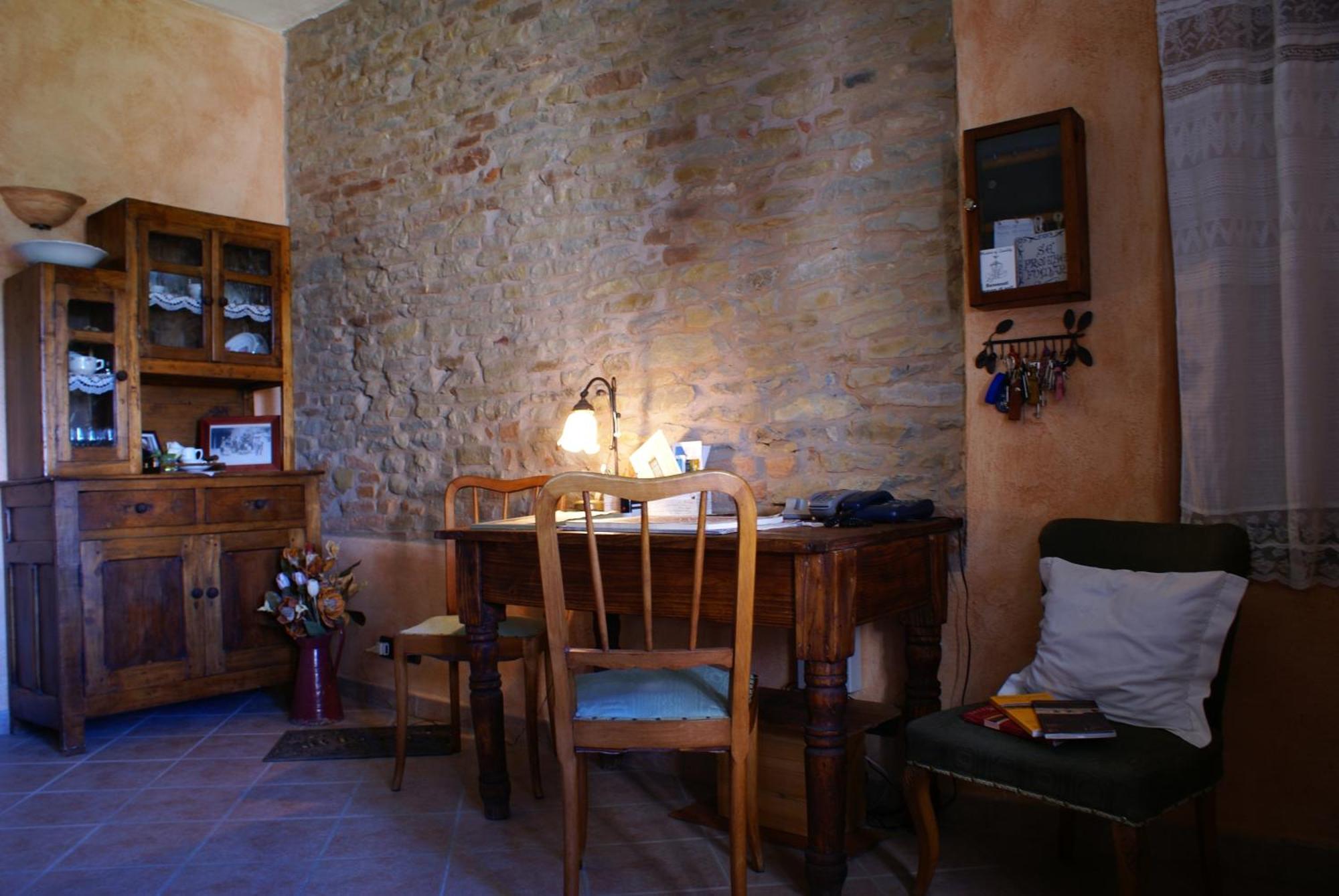 Casa Branzele Bed & Breakfast Trezzo Tinella Ngoại thất bức ảnh